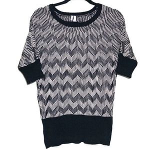 🆕️ Studio Y Chevron Top